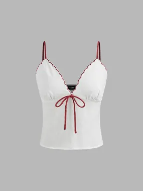 Camisole crop à col en V nouée avec liseré contrastant et broderie