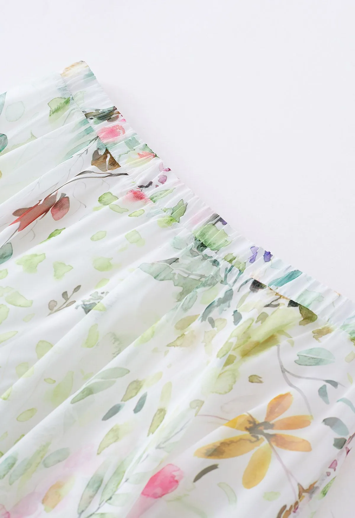 Jupe longue en mousseline imprimée de fleurs sauvages aquarelle