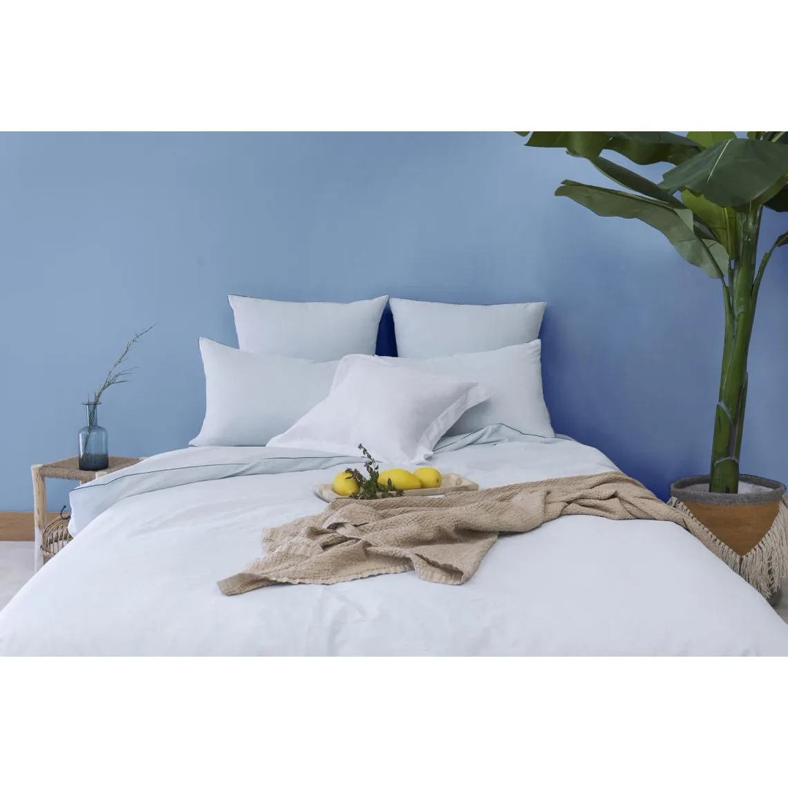Les signatures - Housse de couette en percale de coton - bleu ciel/passepoil bleu marine | 3 Suisses