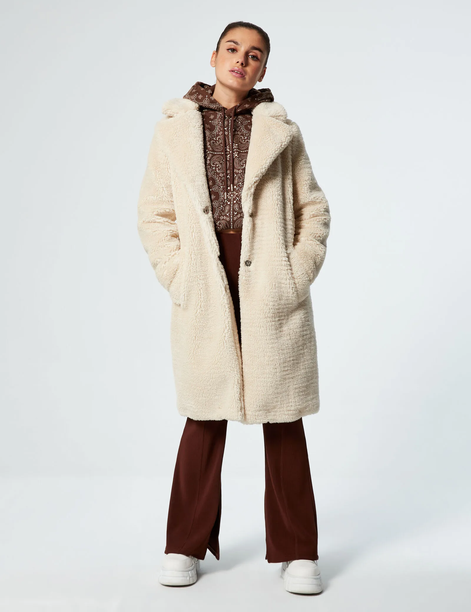 manteau fausse fourrure