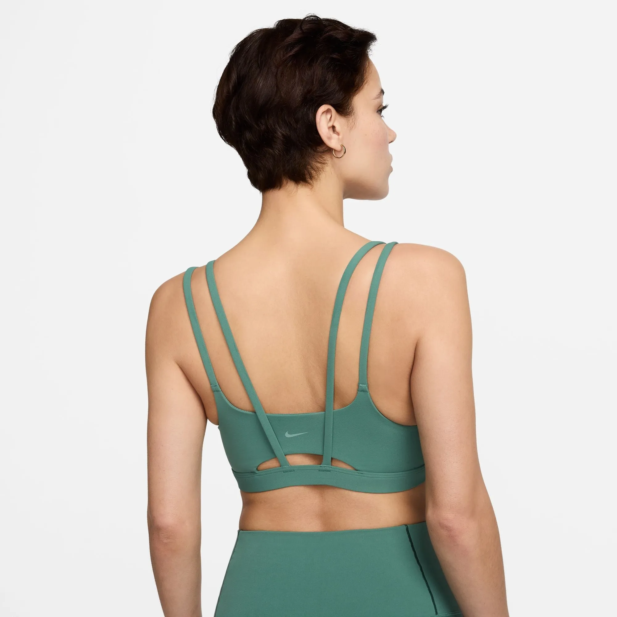 Nike - Alate Trace - Light-Support Padded Strappy Sports Bra - Femme