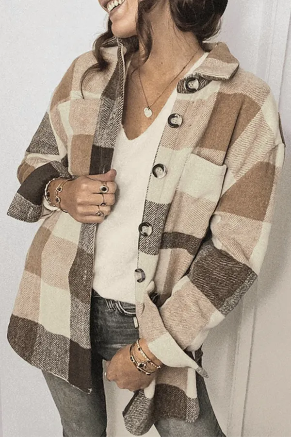 Rose | Chemise décontractée à carreaux oversize avec col rabattu