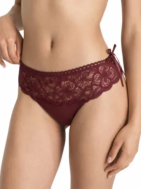Shorty-string Nikoletta - Rouge