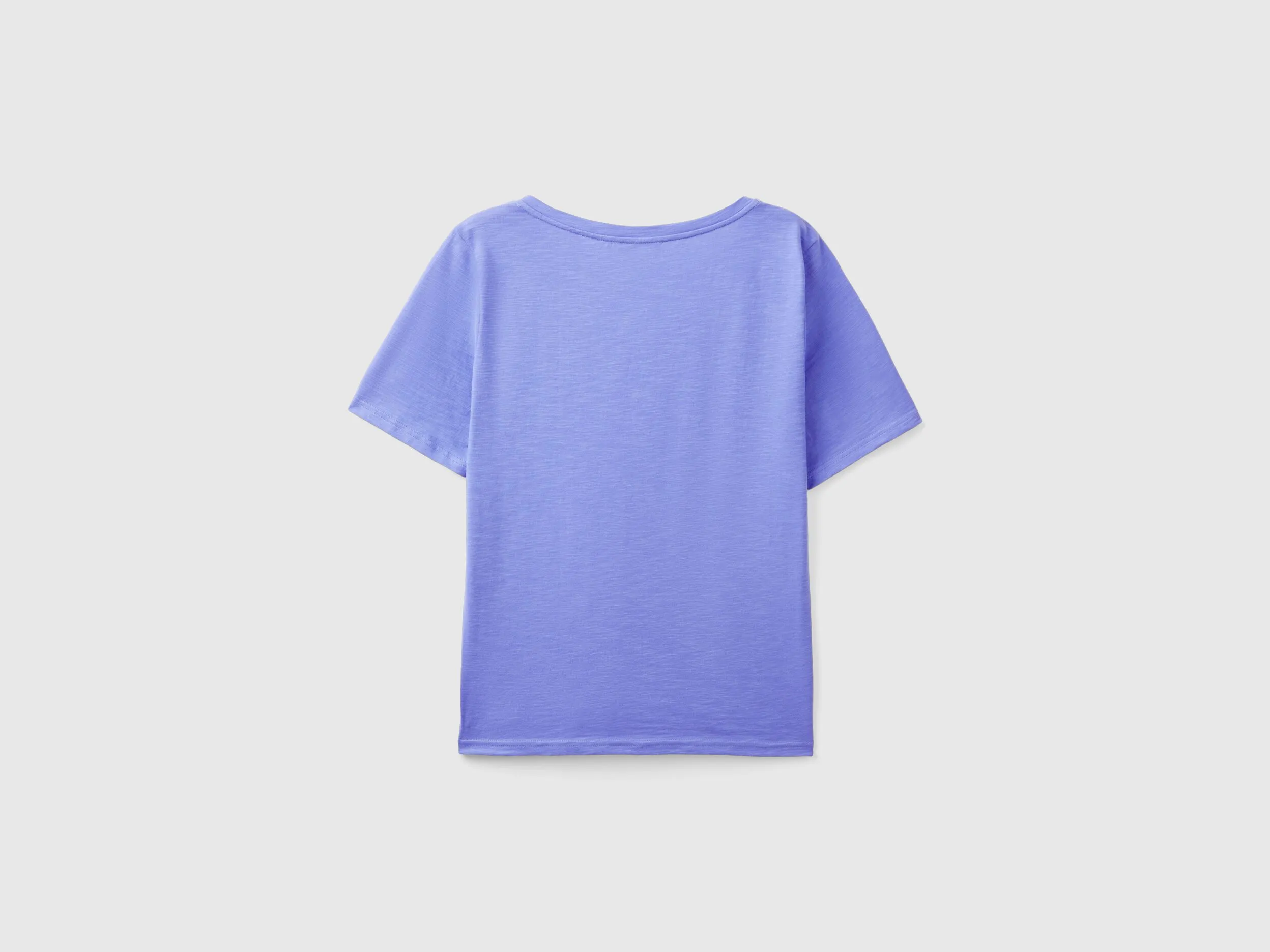 T-shirt en coton flammé à col en V