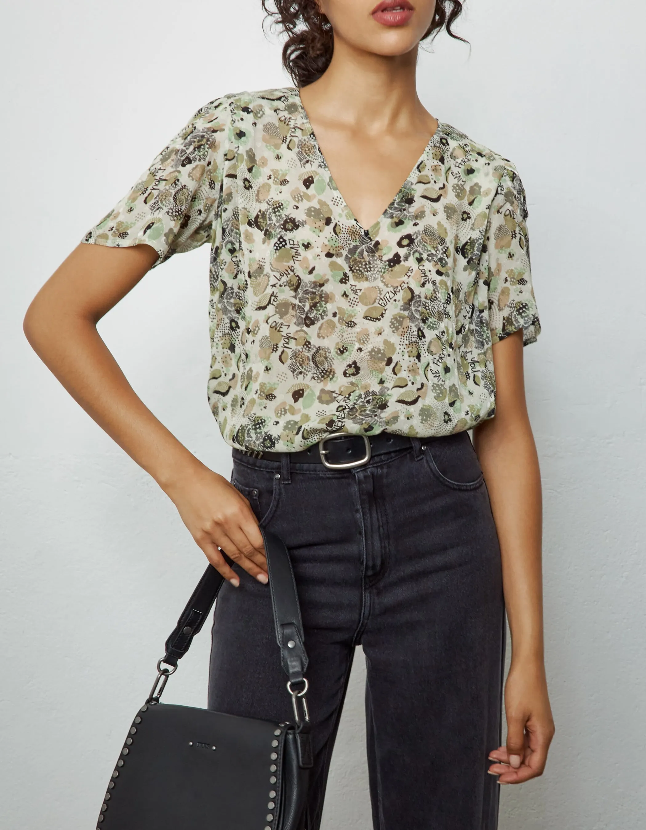 Top en viscose imprimé floral army épaulettes femme