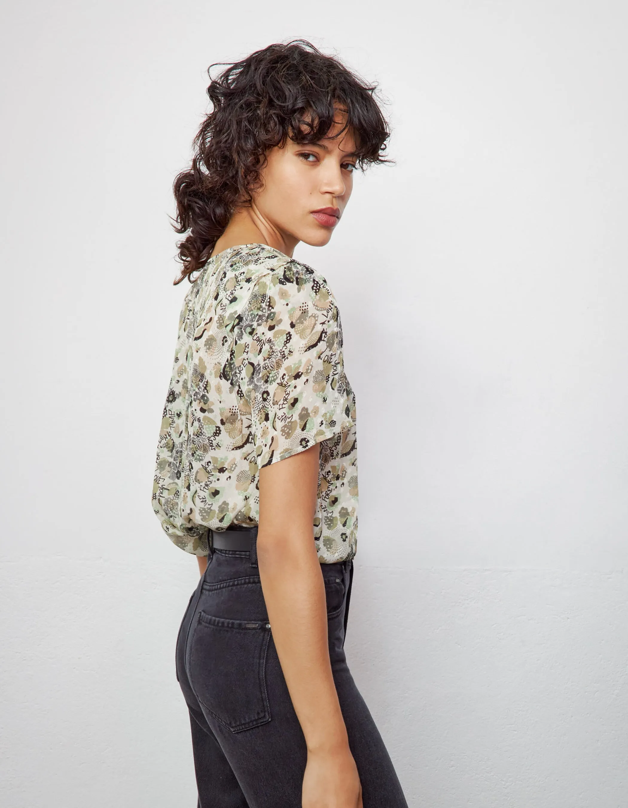 Top en viscose imprimé floral army épaulettes femme